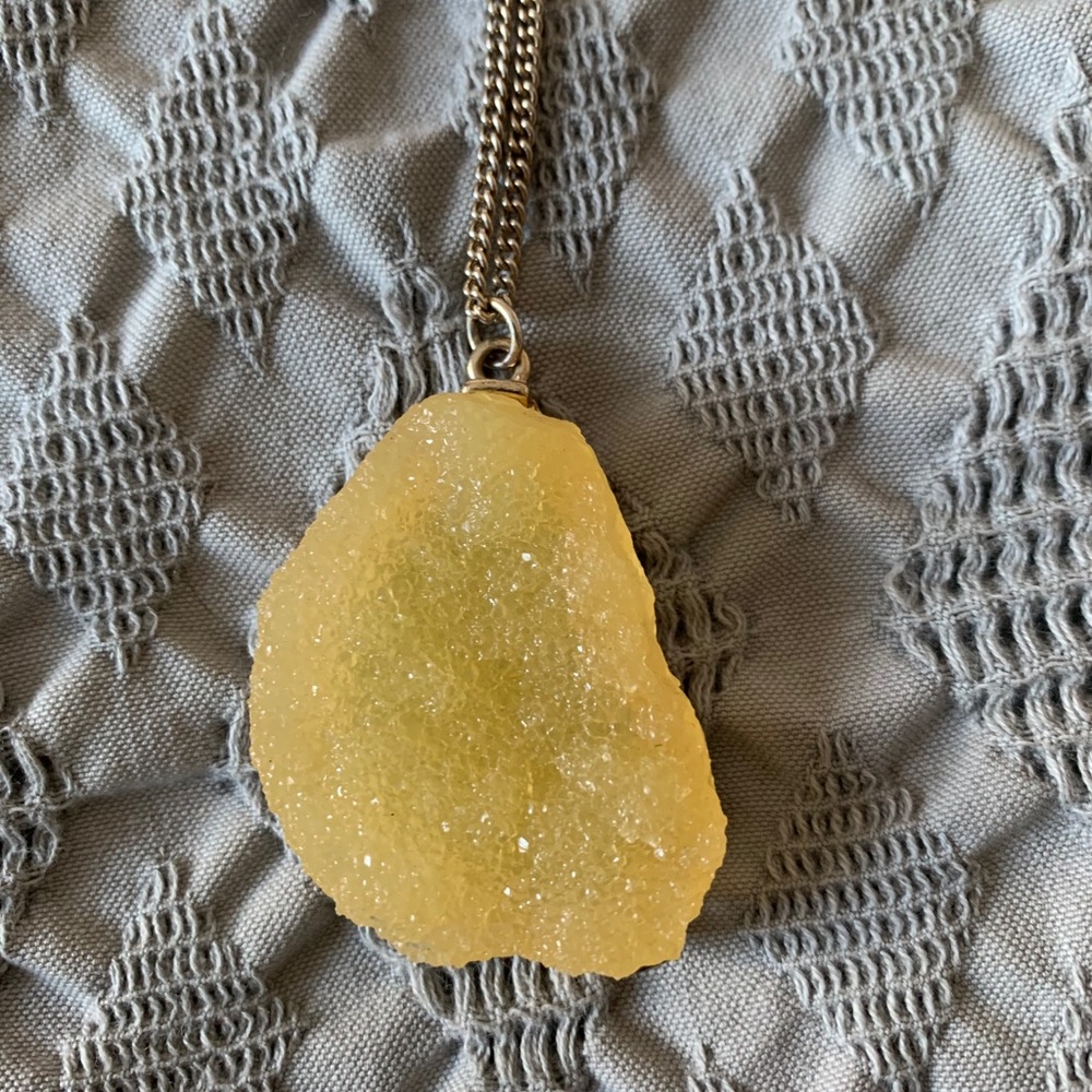 $2/10 necklace 22” length